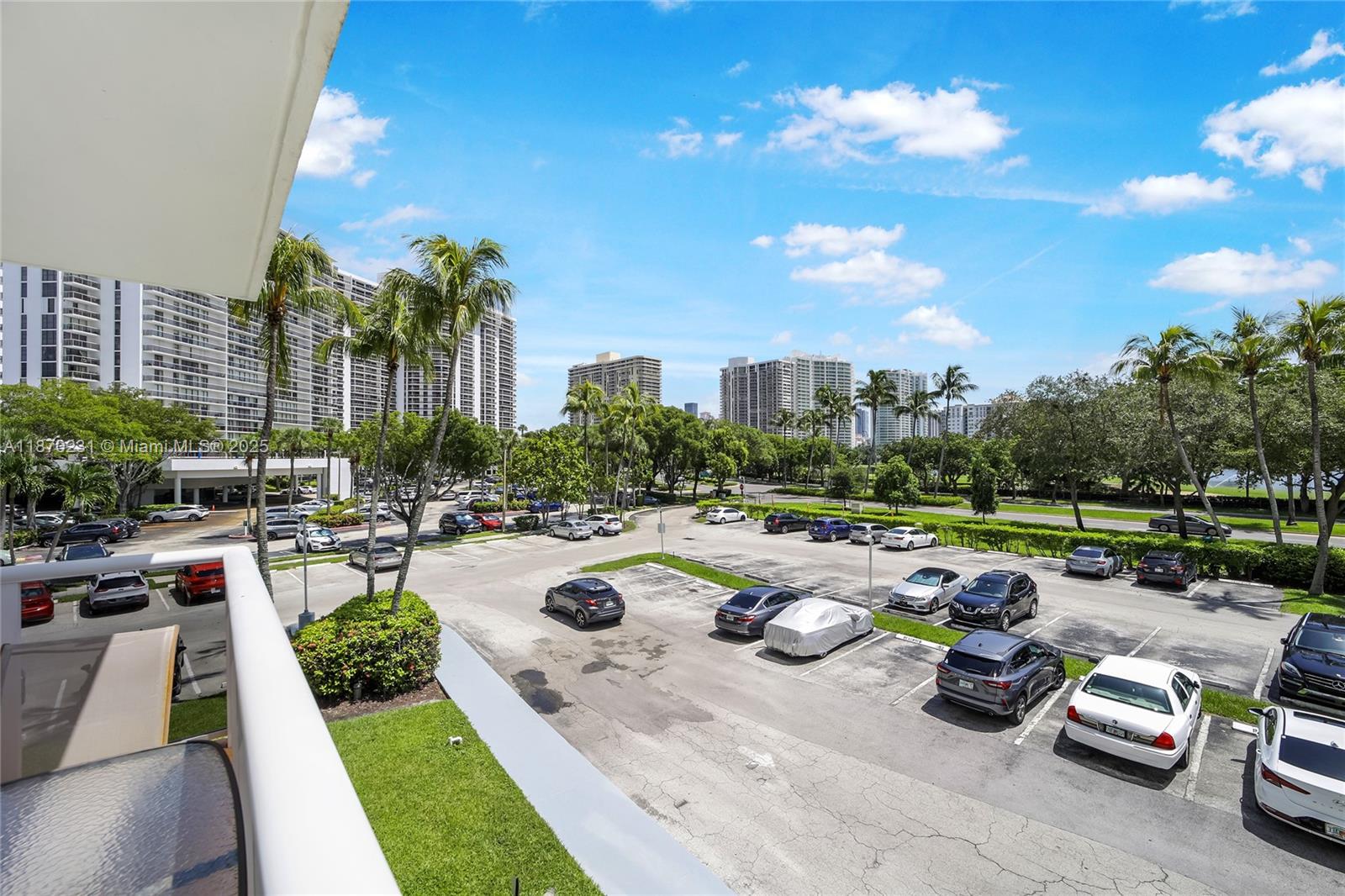 Photo of 3675 Country Club Dr  #204, Aventura, Florida, 33180 - 
