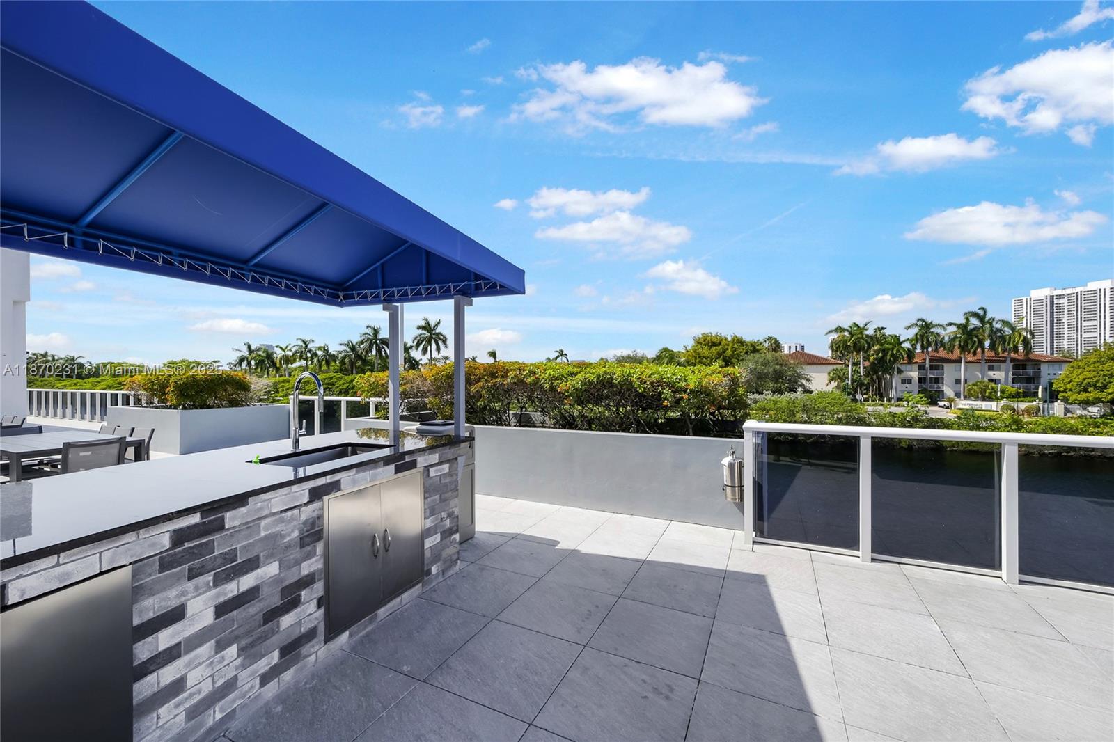 Photo of 3675 Country Club Dr  #204, Aventura, Florida, 33180 - 