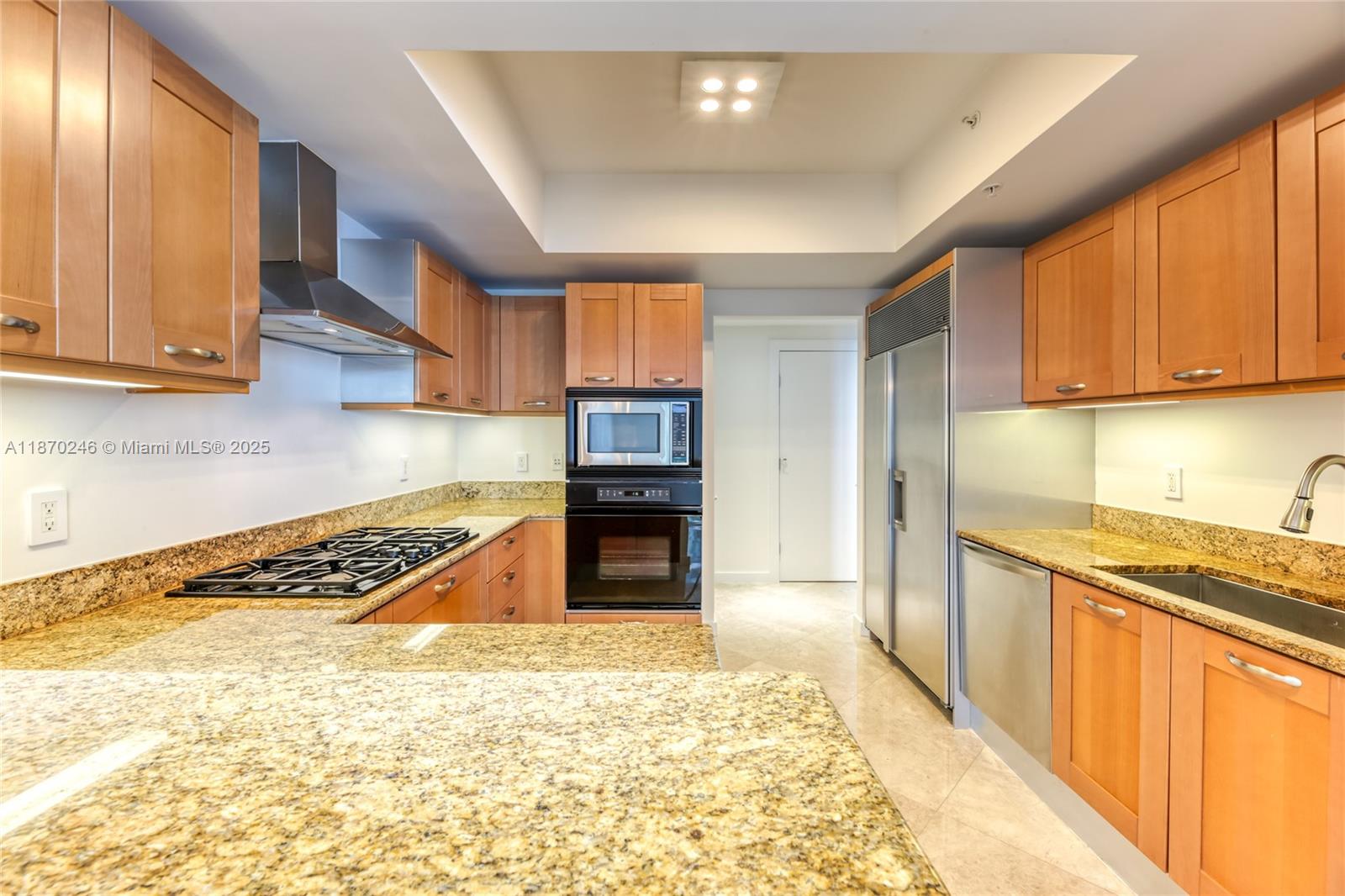 Photo of 3535 Ocean Dr  #2004, Hollywood, Florida, 33019 - 