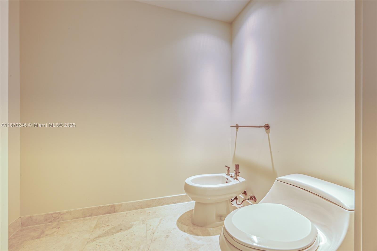 Photo of 3535 Ocean Dr  #2004, Hollywood, Florida, 33019 - 