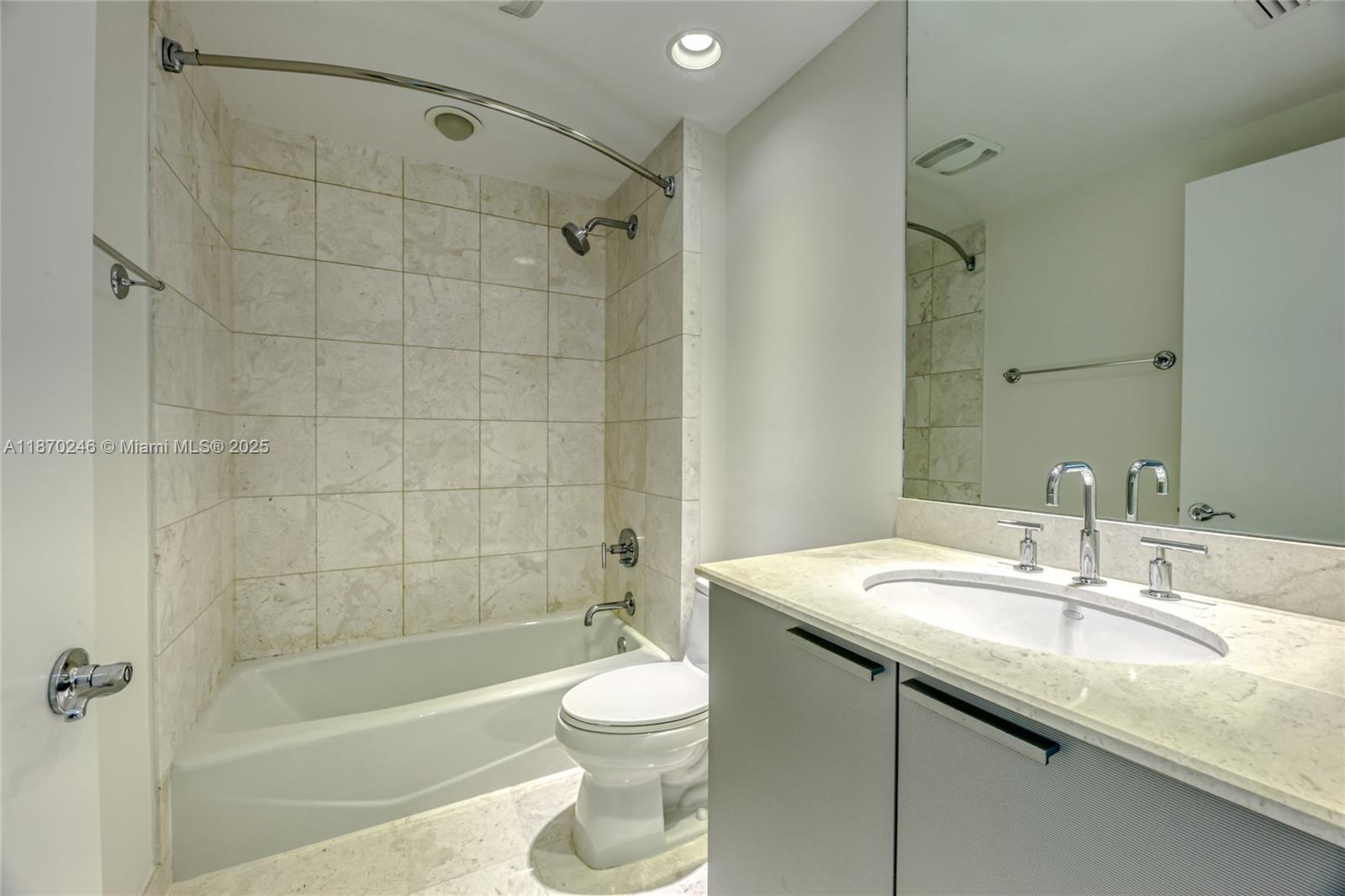 Photo of 3535 Ocean Dr  #2004, Hollywood, Florida, 33019 - 