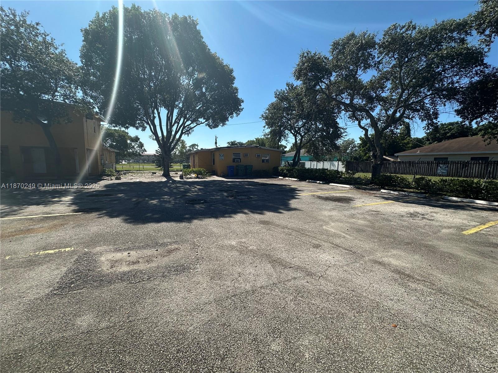 See details / sq. ft. $ 2025-09-13 0 Photo