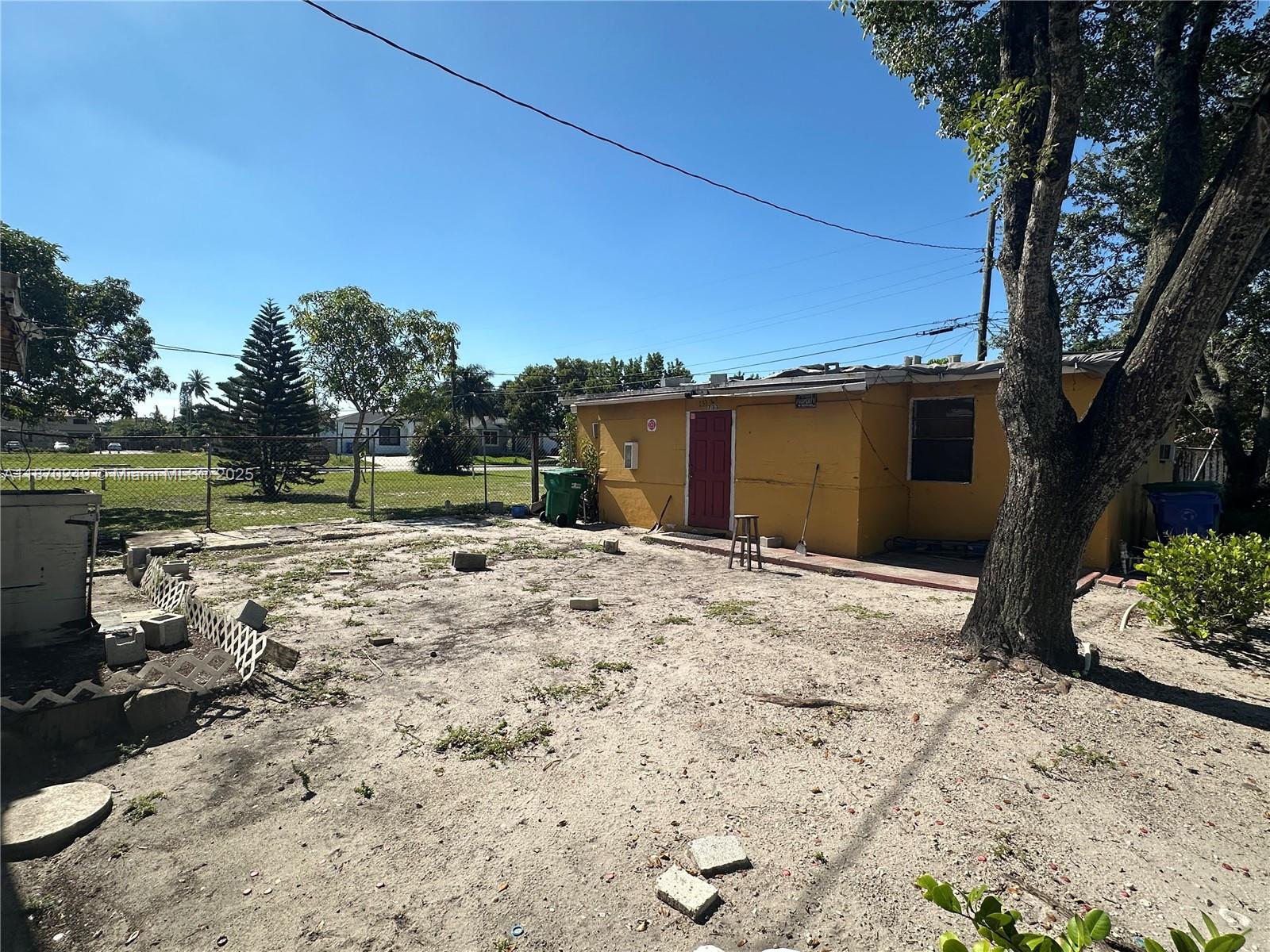 See details / sq. ft. $ 2025-09-13 0 Photo