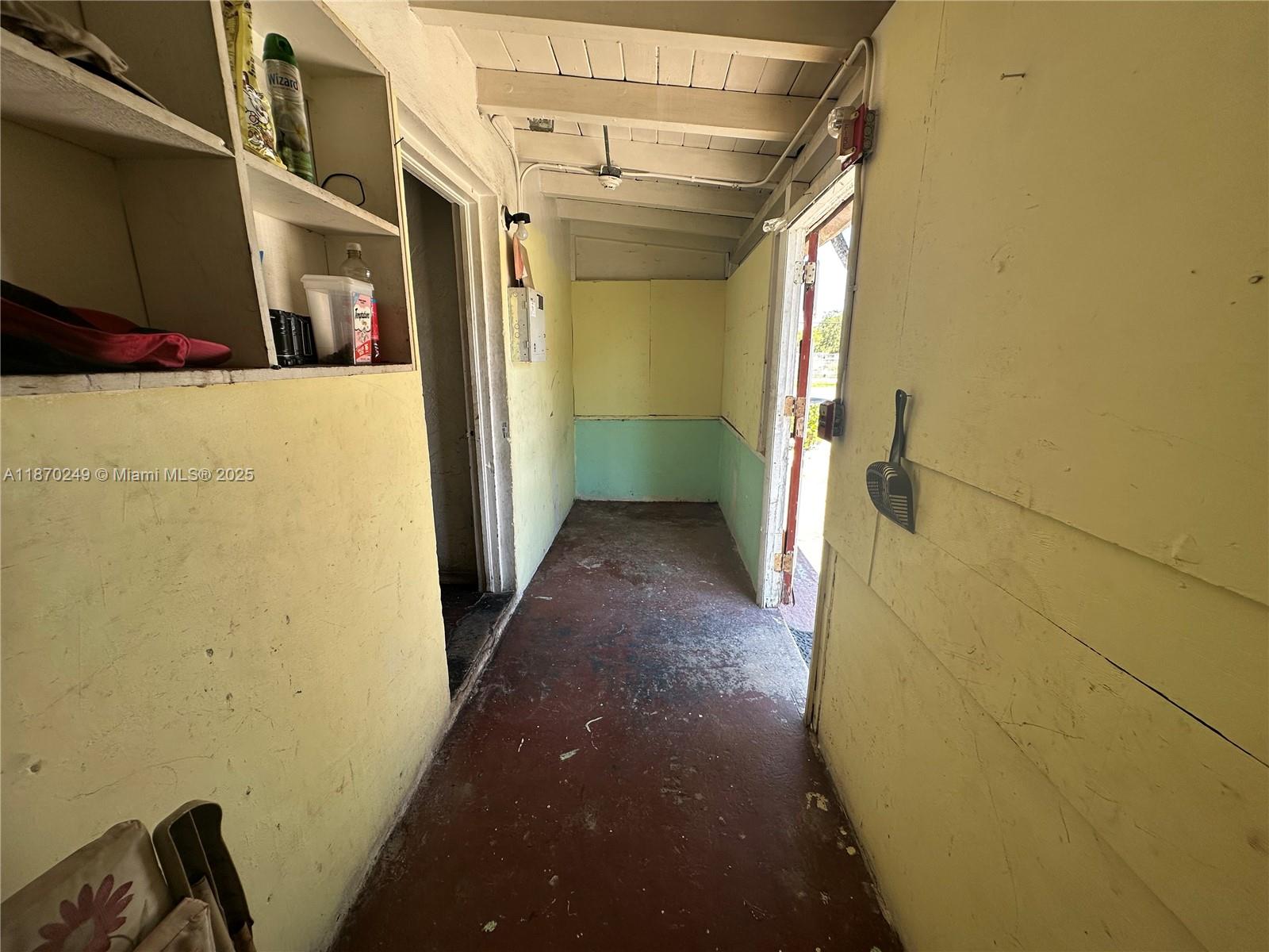 See details / sq. ft. $ 2025-09-13 0 Photo