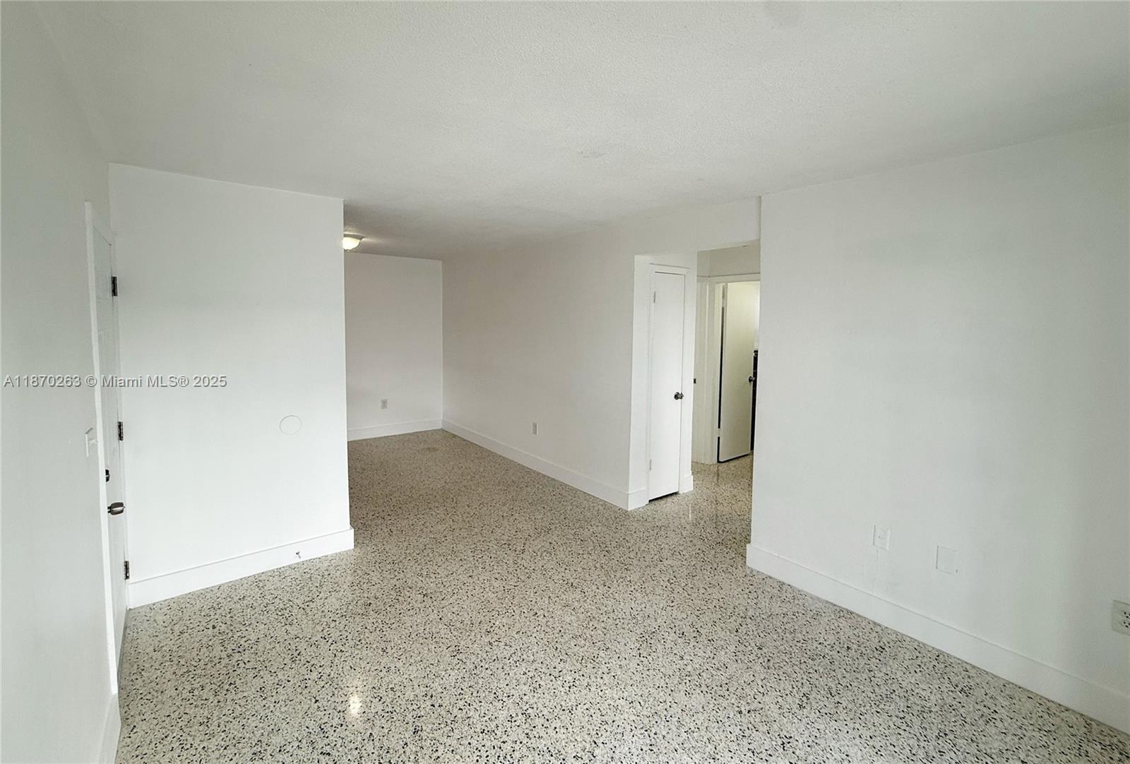 See details / sq. ft. $ 2025-09-02 0 Photo