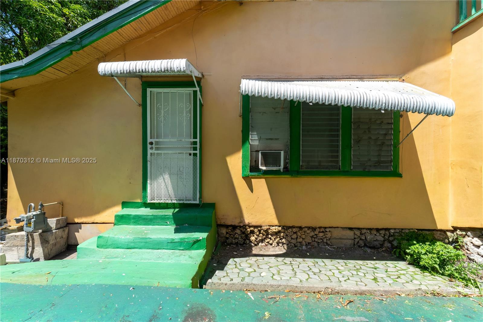 See details / 3127 sq. ft. $ 2025-09-02 0 Photo