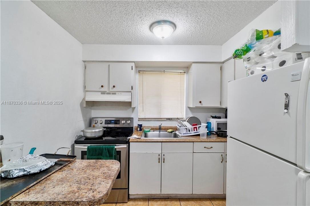   /  2906 sq. ft. $ 2025-09-02 0 Photo