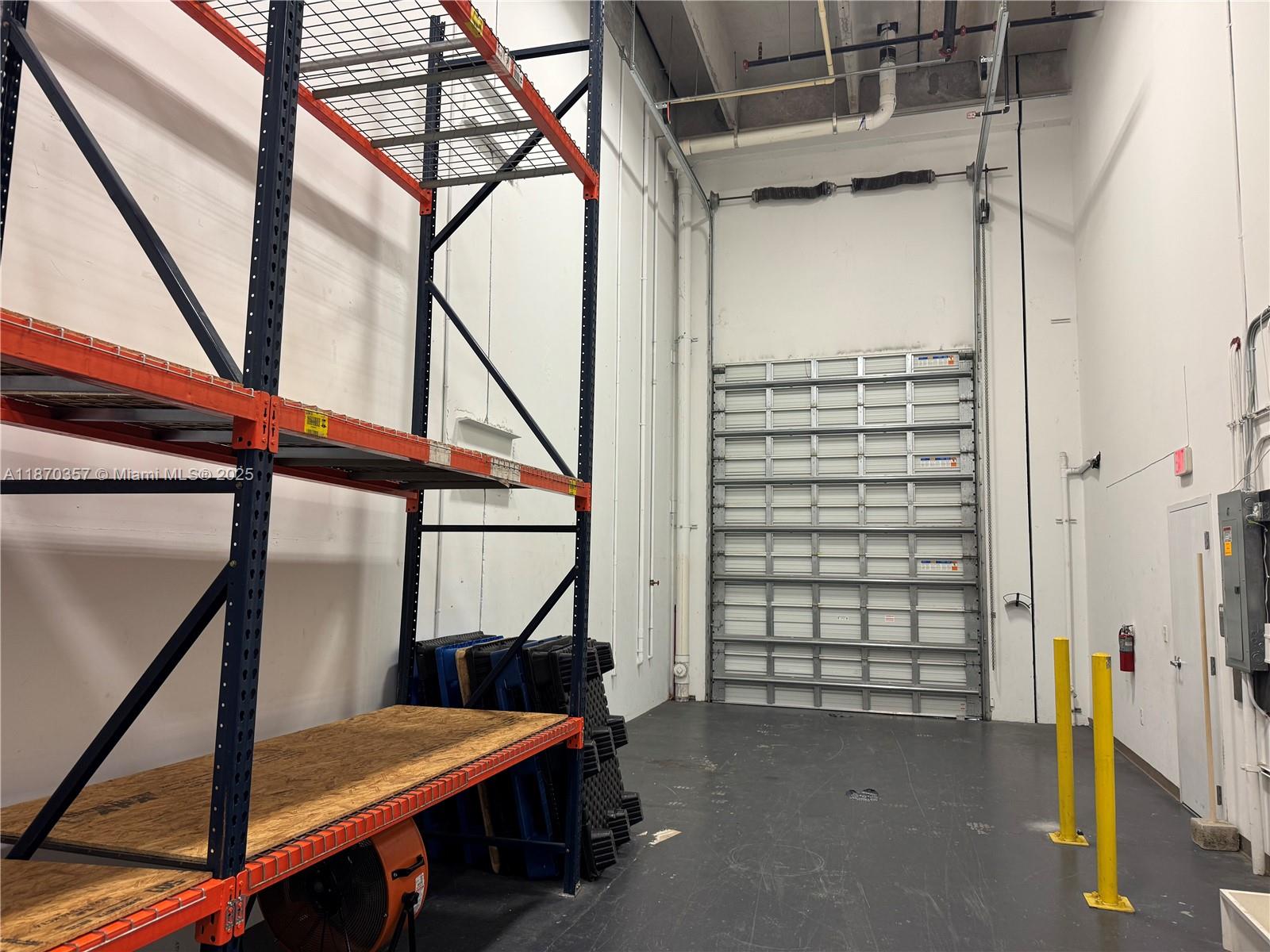 149  /   sq. ft. $ 2025-10-31 0 Photo