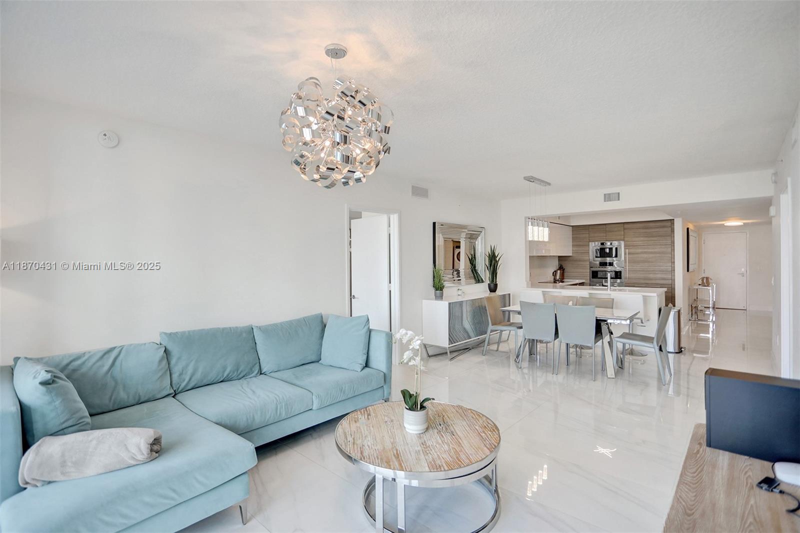 See details 5-1204 2 / 3 1541 sq. ft. $ 2025-09-02 0 Photo