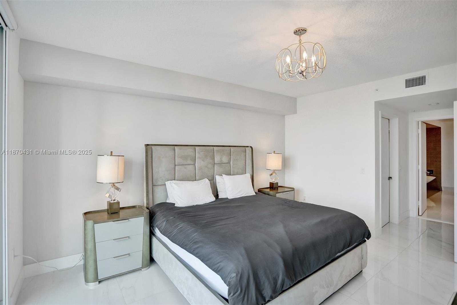 See details 5-1204 2 / 3 1541 sq. ft. $ 2025-09-02 0 Photo