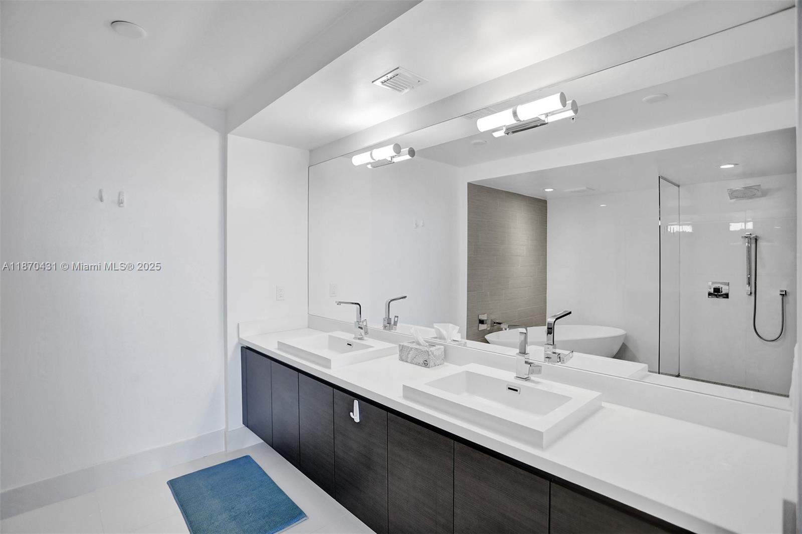 See details 5-1204 2 / 3 1541 sq. ft. $ 2025-09-02 0 Photo