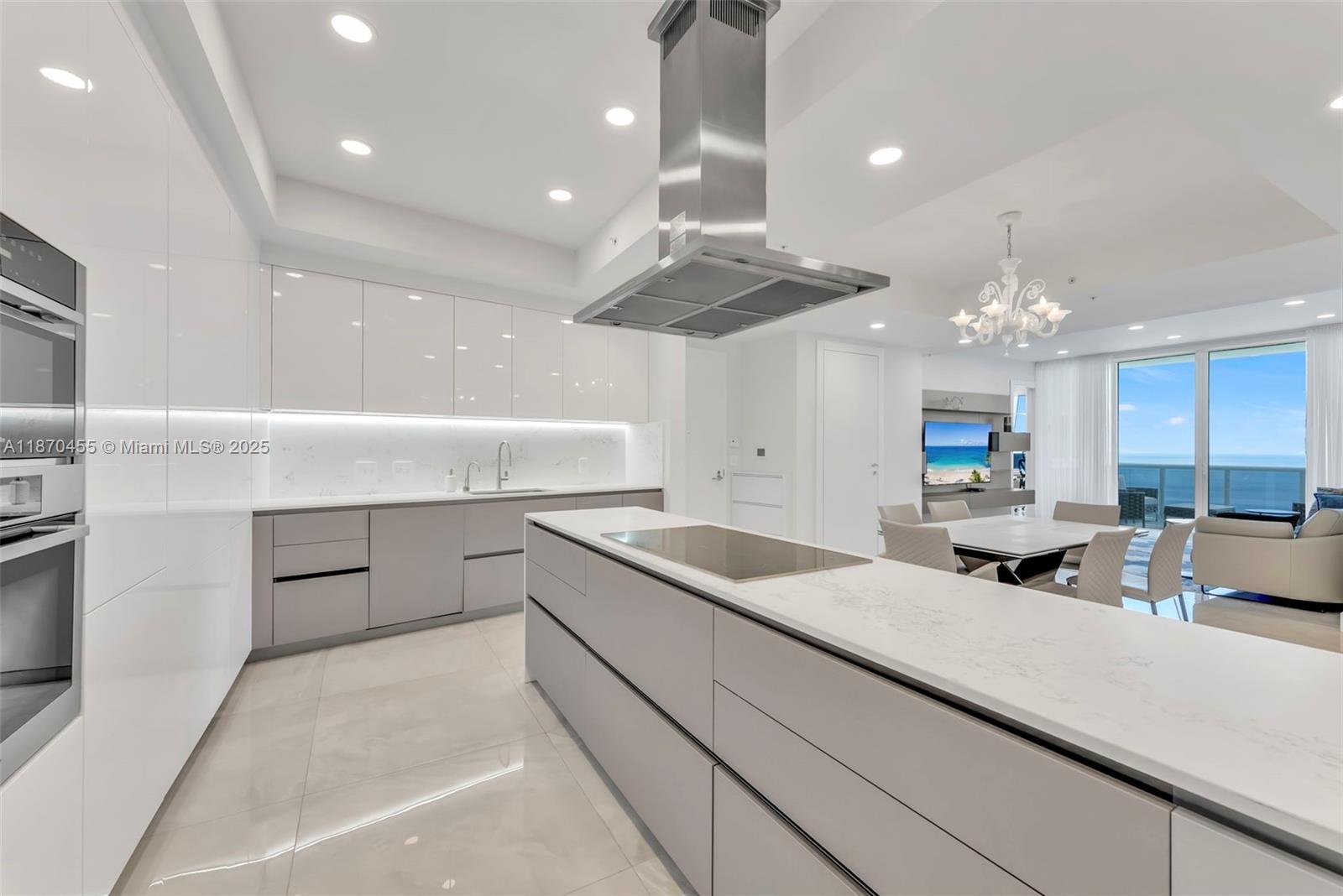 See details 4606 2 / 3 1614 sq. ft. $ 2025-09-02 0 Photo
