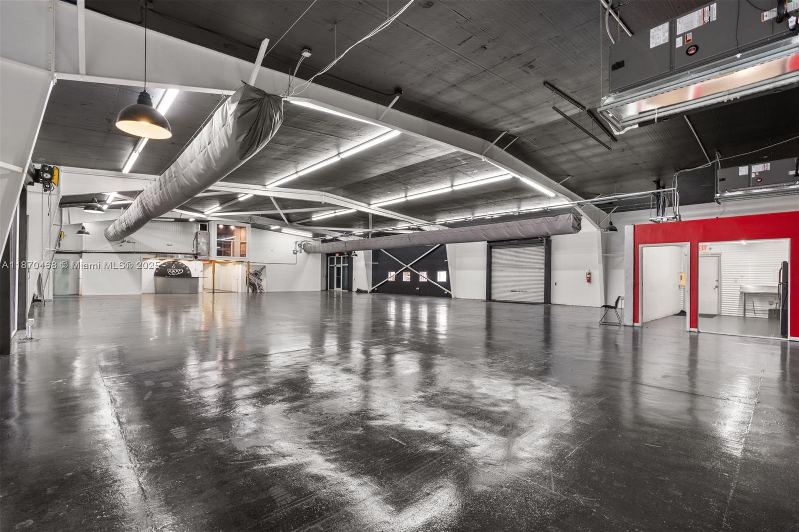   /   sq. ft. $ 2025-09-02 0 Photo