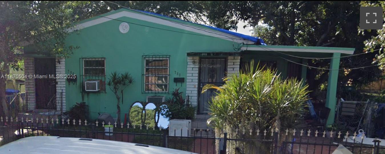 See details / 1572 sq. ft. $ 2025-09-02 0 Photo