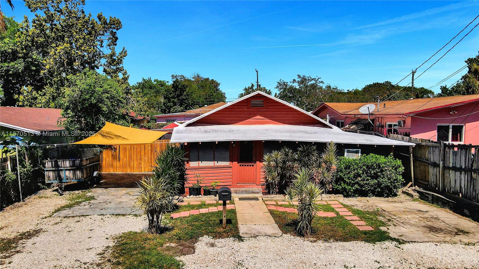 See details / 1558 sq. ft. $ 2025-09-02 0 Photo