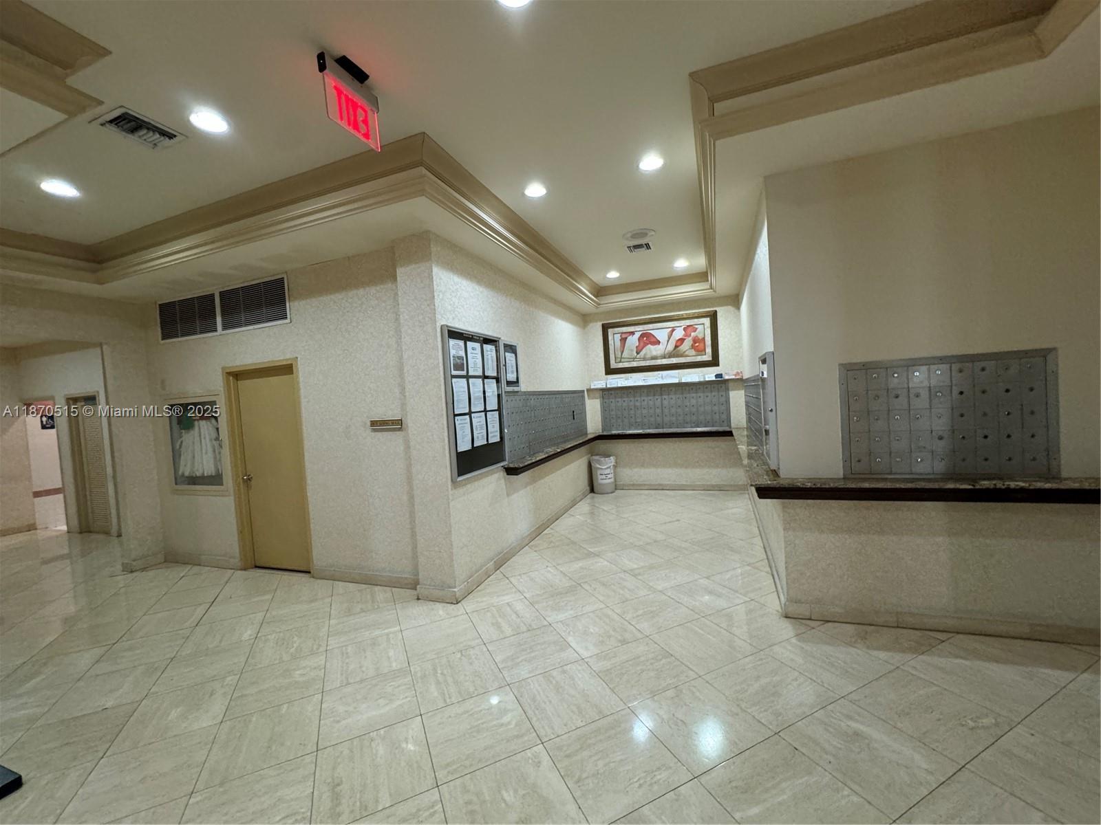 515 1 / 2 943 sq. ft. $ 2025-09-02 0 Photo