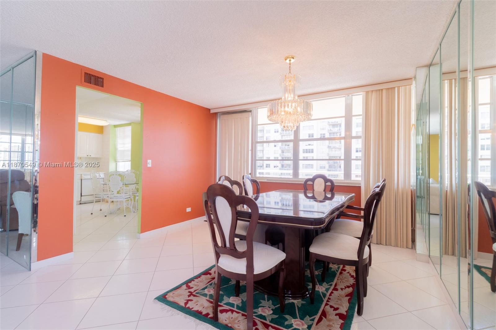1605 2 / 2 1789 sq. ft. $ 2025-09-02 0 Photo