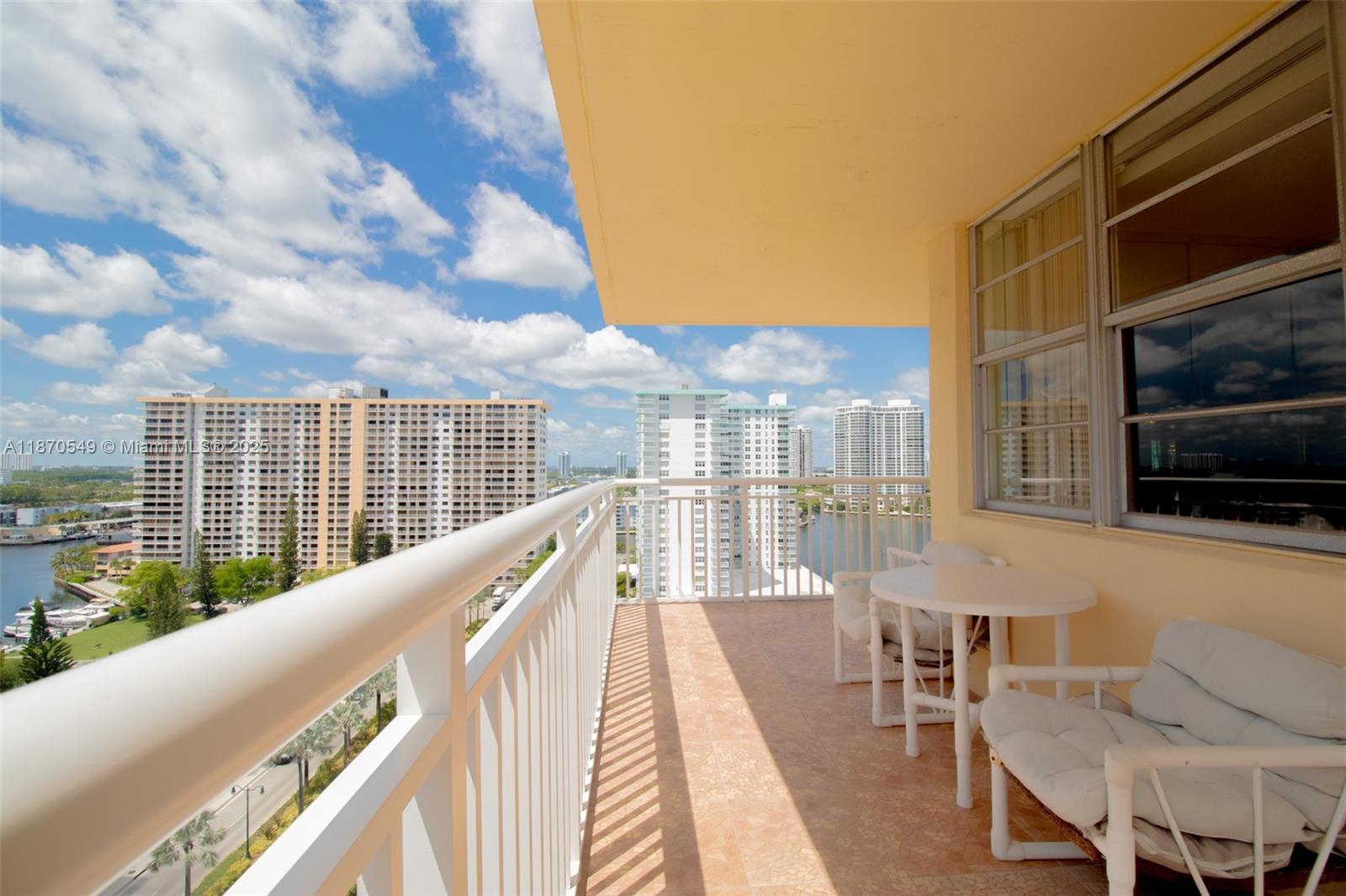 1605 2 / 2 1789 sq. ft. $ 2025-09-02 0 Photo