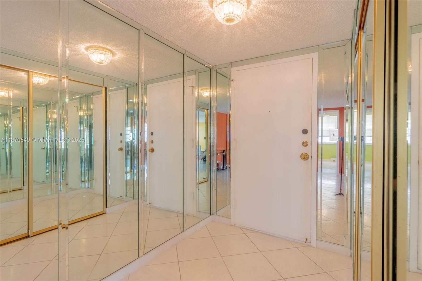 1605 2 / 2 1789 sq. ft. $ 2025-09-02 0 Photo