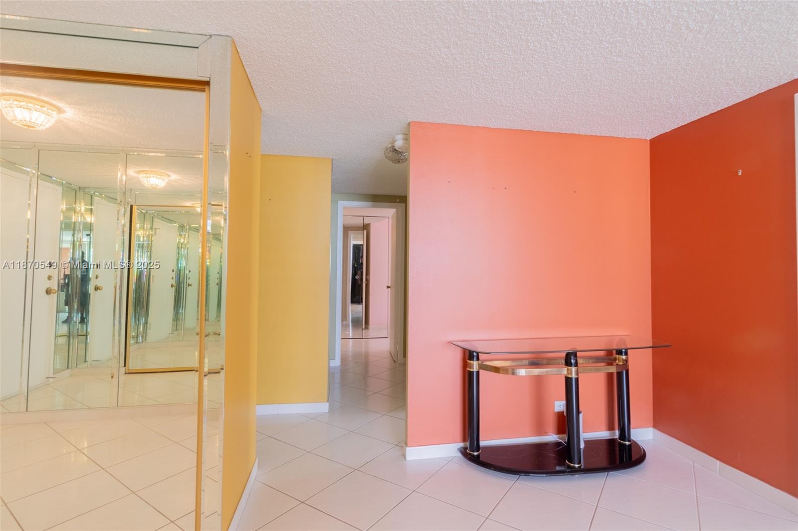 1605 2 / 2 1789 sq. ft. $ 2025-09-02 0 Photo