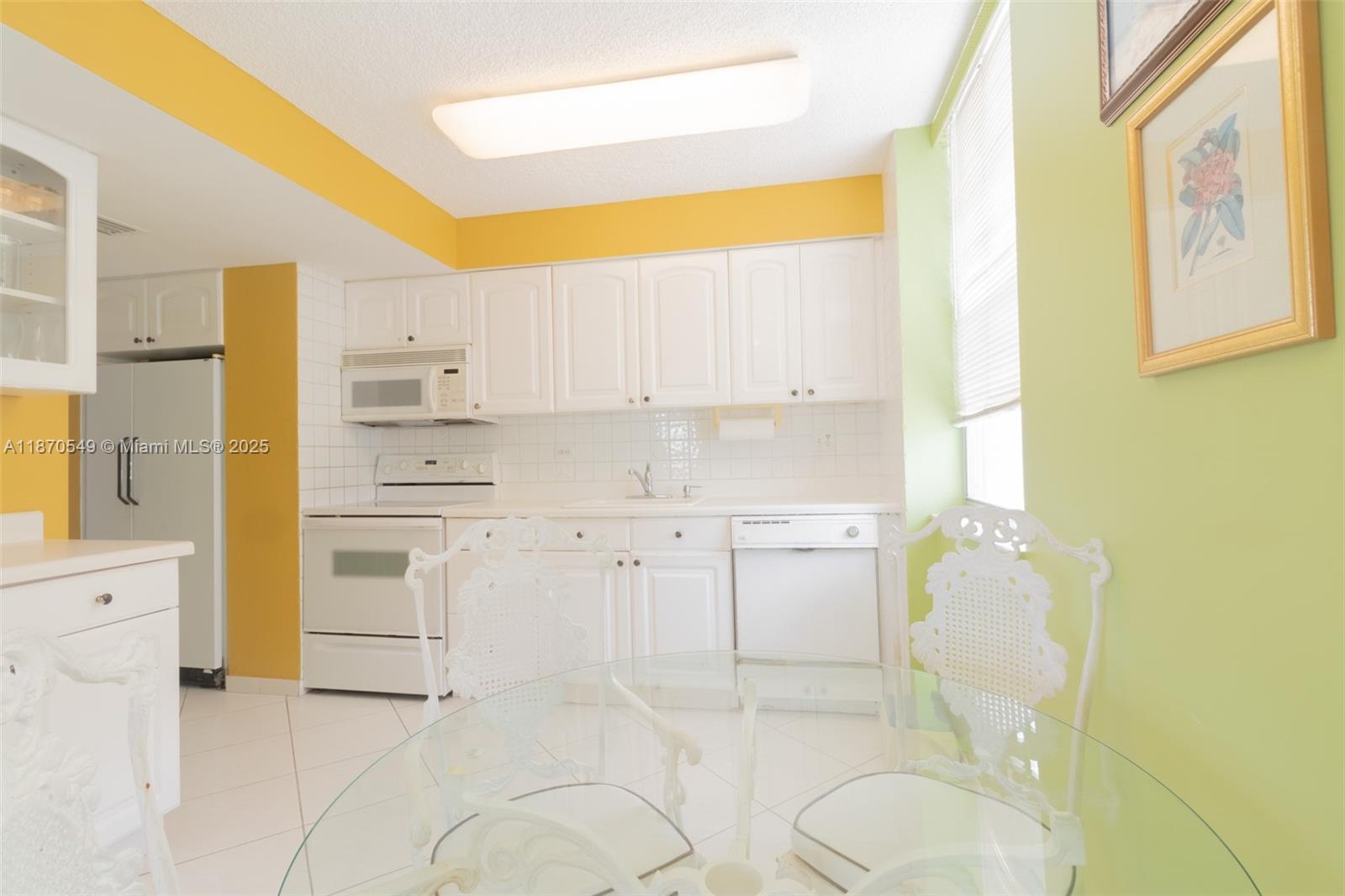 1605 2 / 2 1789 sq. ft. $ 2025-09-02 0 Photo