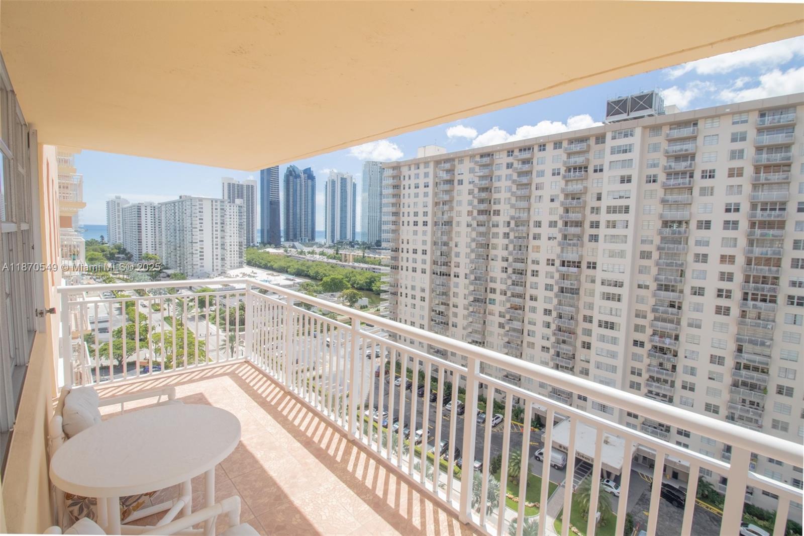 1605 2 / 2 1789 sq. ft. $ 2025-09-02 0 Photo