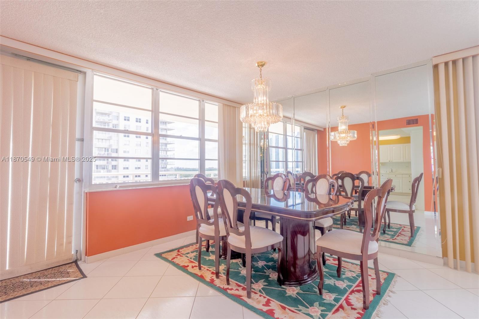 1605 2 / 2 1789 sq. ft. $ 2025-09-02 0 Photo