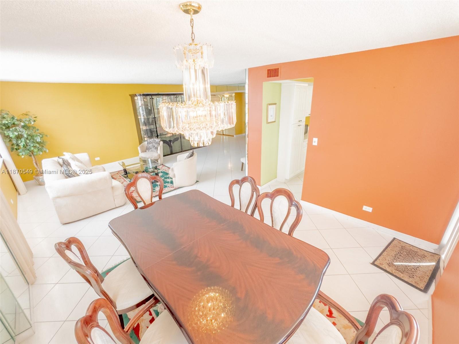 1605 2 / 2 1789 sq. ft. $ 2025-09-02 0 Photo