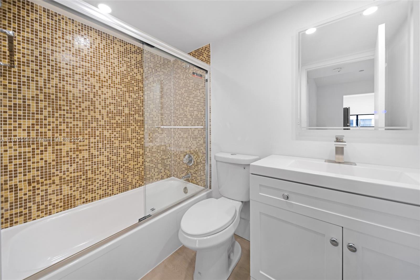 Photo of 17021 Bay Rd  #1025, Sunny Isles Beach, Florida, 33160 - 