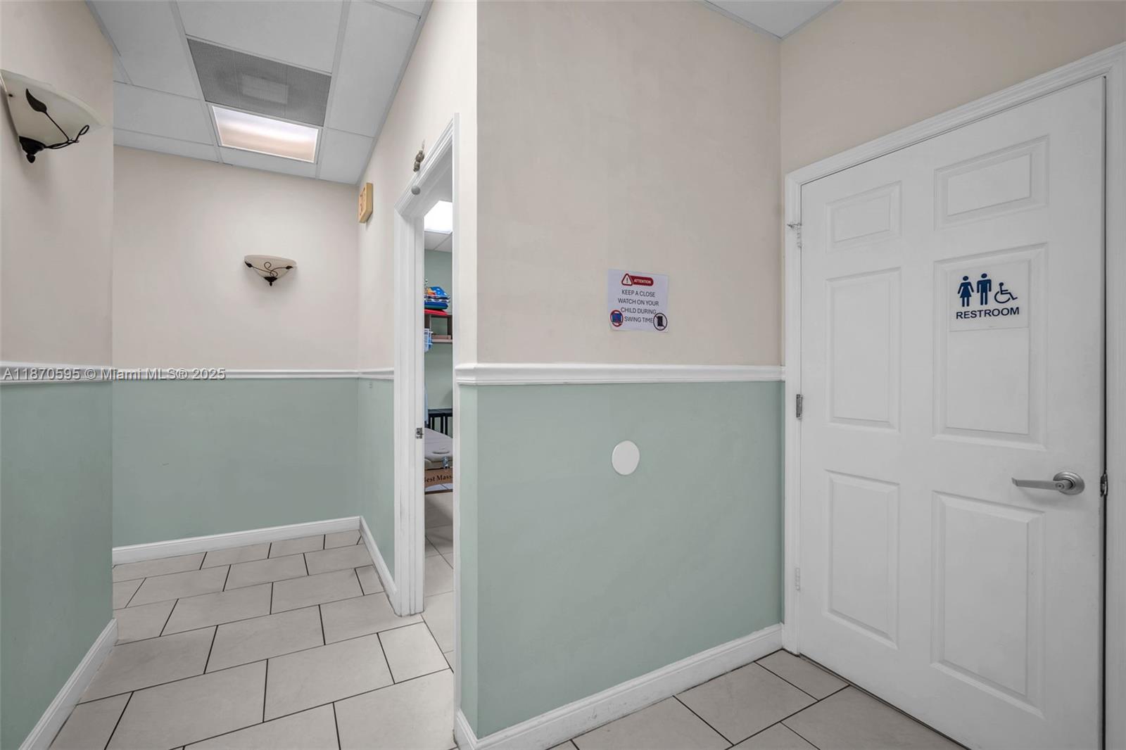 B-10  /   sq. ft. $ 2025-09-02 0 foto