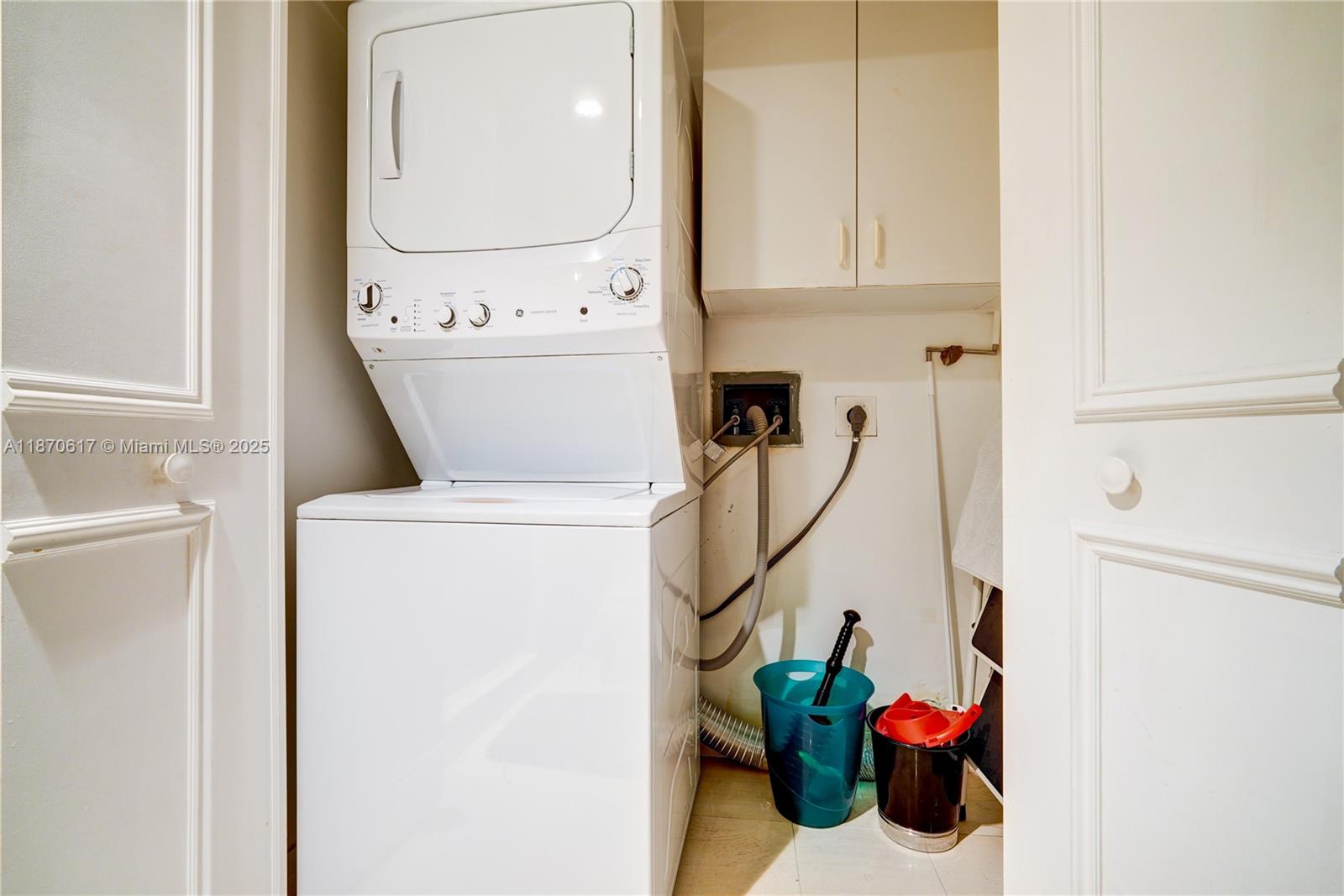 710 2 / 2 1750 sq. ft. $ 2025-09-02 0 Photo