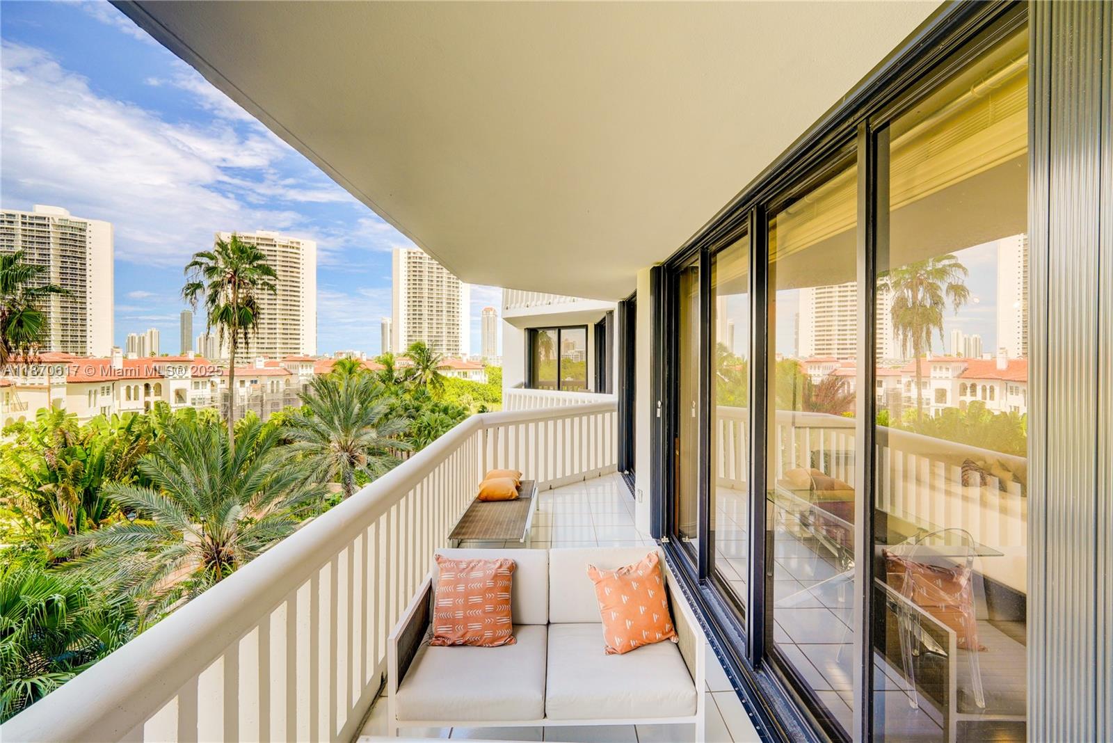 710 2 / 2 1750 sq. ft. $ 2025-09-02 0 Photo
