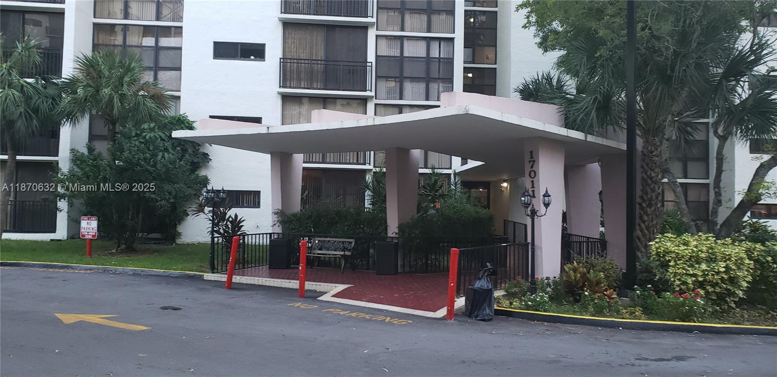 Photo of 17011 Bay Rd  #306, Sunny Isles Beach, Florida, 33160 - 