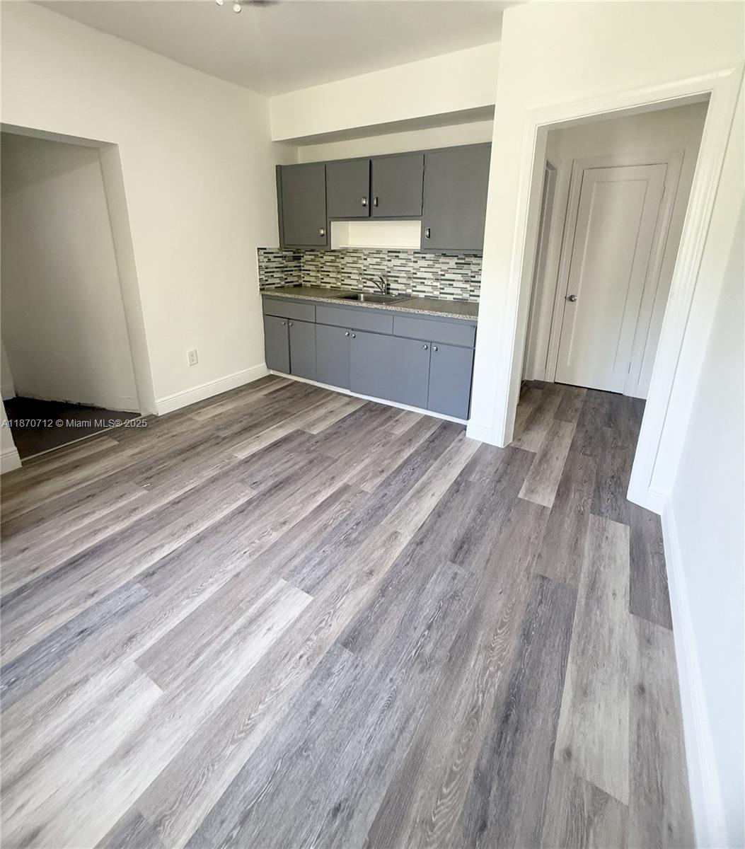 See details / 1825 sq. ft. $ 2025-09-02 0 Photo
