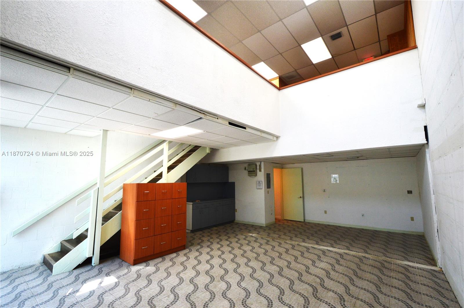 See details 8 / sq. ft. $ 2025-09-02 0 Photo