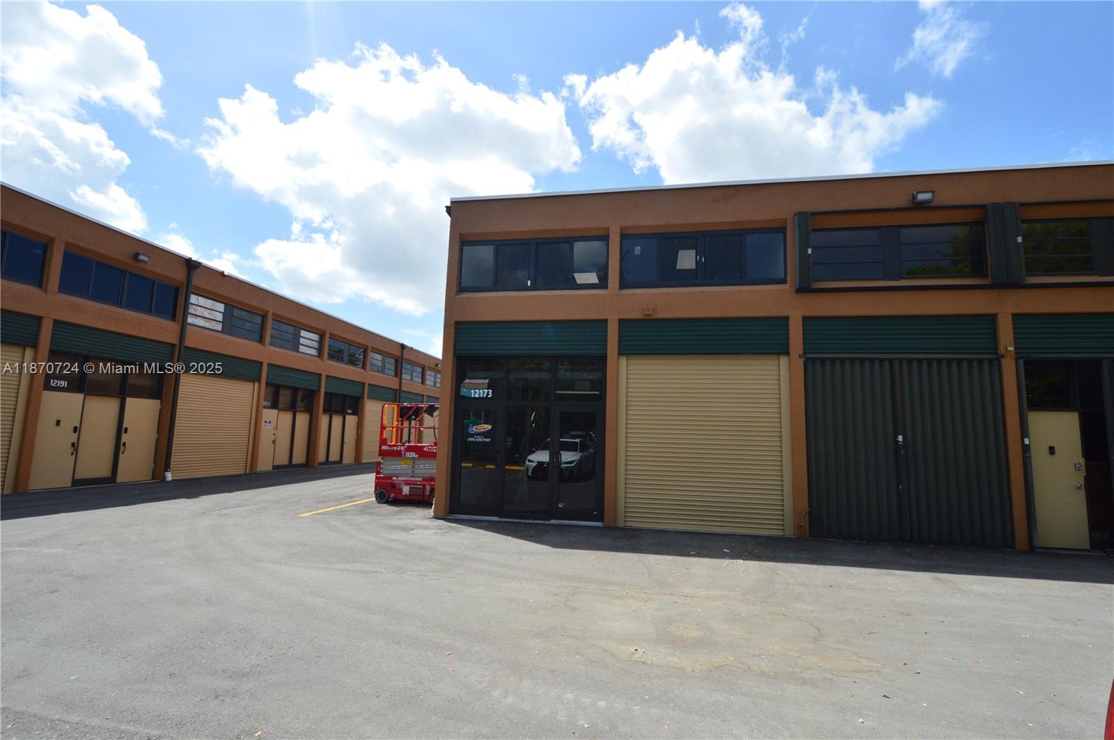 See details 8 / sq. ft. $ 2025-09-02 0 Photo