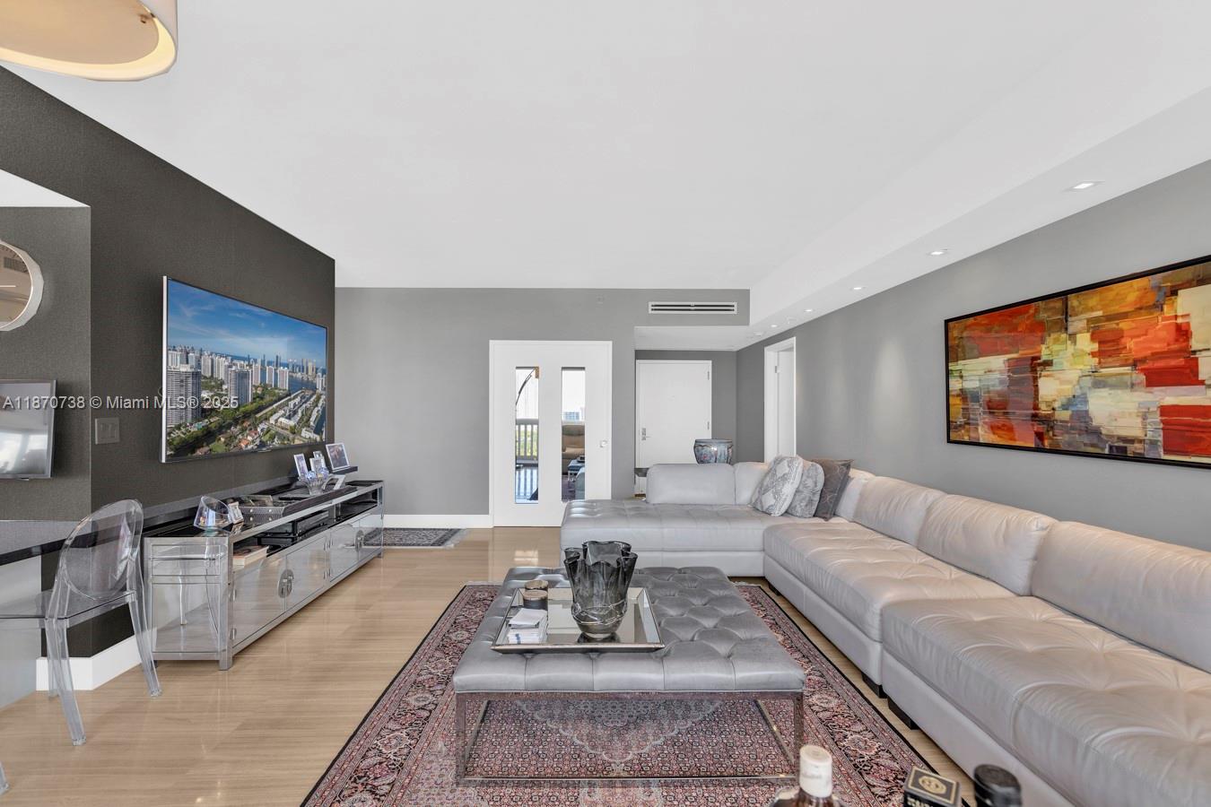 1405 2 / 2 1750 sq. ft. $ 2025-09-02 0 Photo