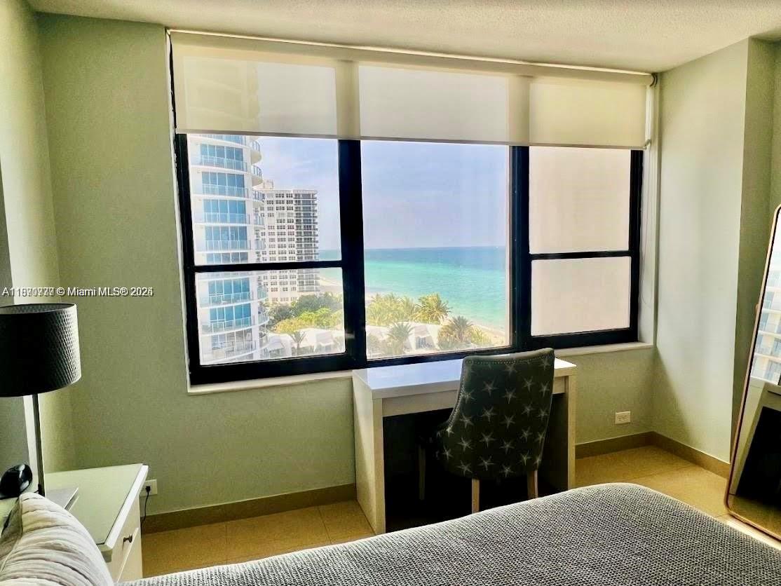 Photo of 3505 Ocean Dr  #911, Hollywood, Florida, 33019 - 