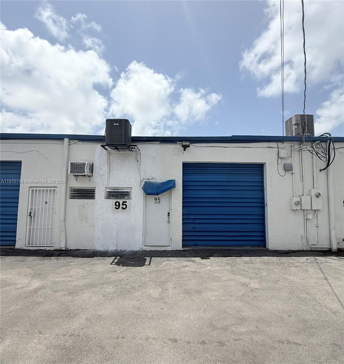Ver detalles / sq. ft. $ 2025-09-02 0 foto