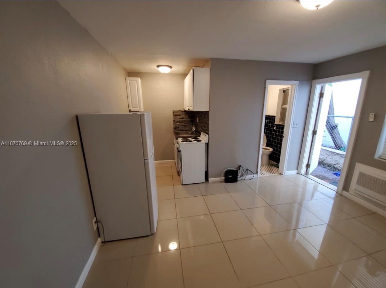 See details / 2028 sq. ft. $ 2025-09-02 0 Photo