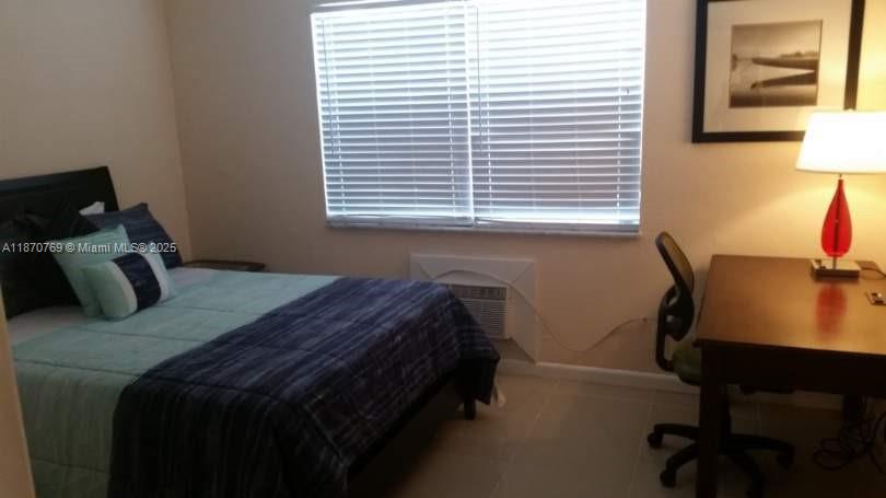 See details / 2028 sq. ft. $ 2025-09-02 0 Photo