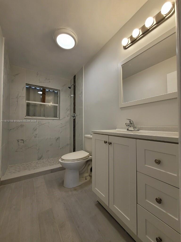 See details / 2028 sq. ft. $ 2025-09-02 0 Photo