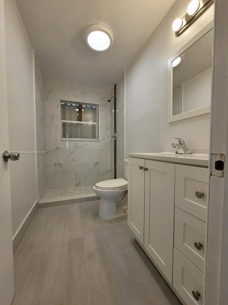 See details / 2028 sq. ft. $ 2025-09-02 0 Photo