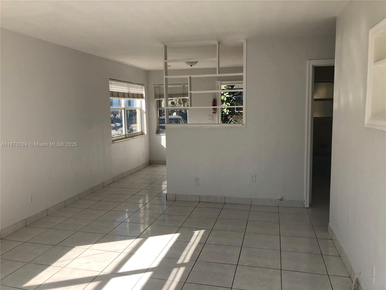 See details / 2028 sq. ft. $ 2025-09-02 0 Photo