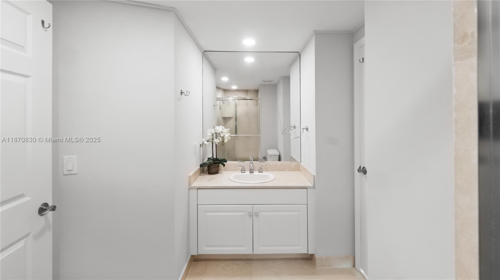 Photo of 3370 Hidden Bay Dr  #2010, Aventura, Florida, 33180 - 