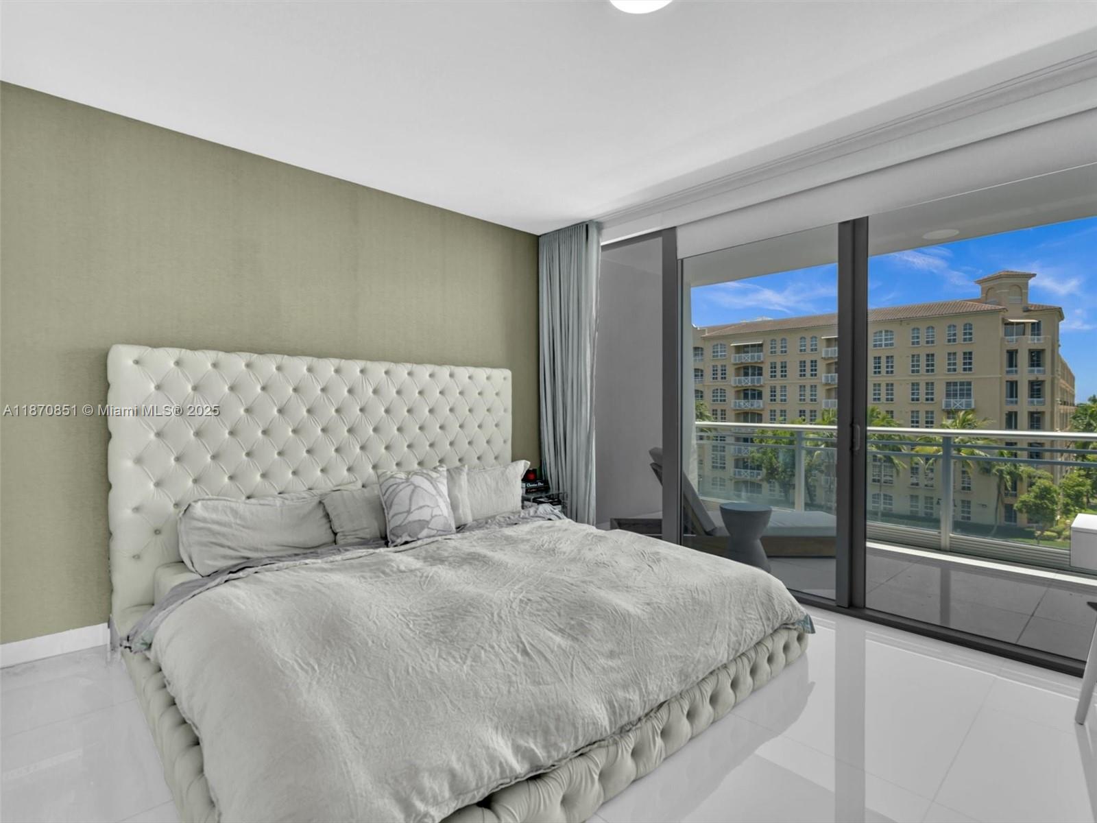 Photo of 2950 188th St  #312, Aventura, Florida, 33180 - 