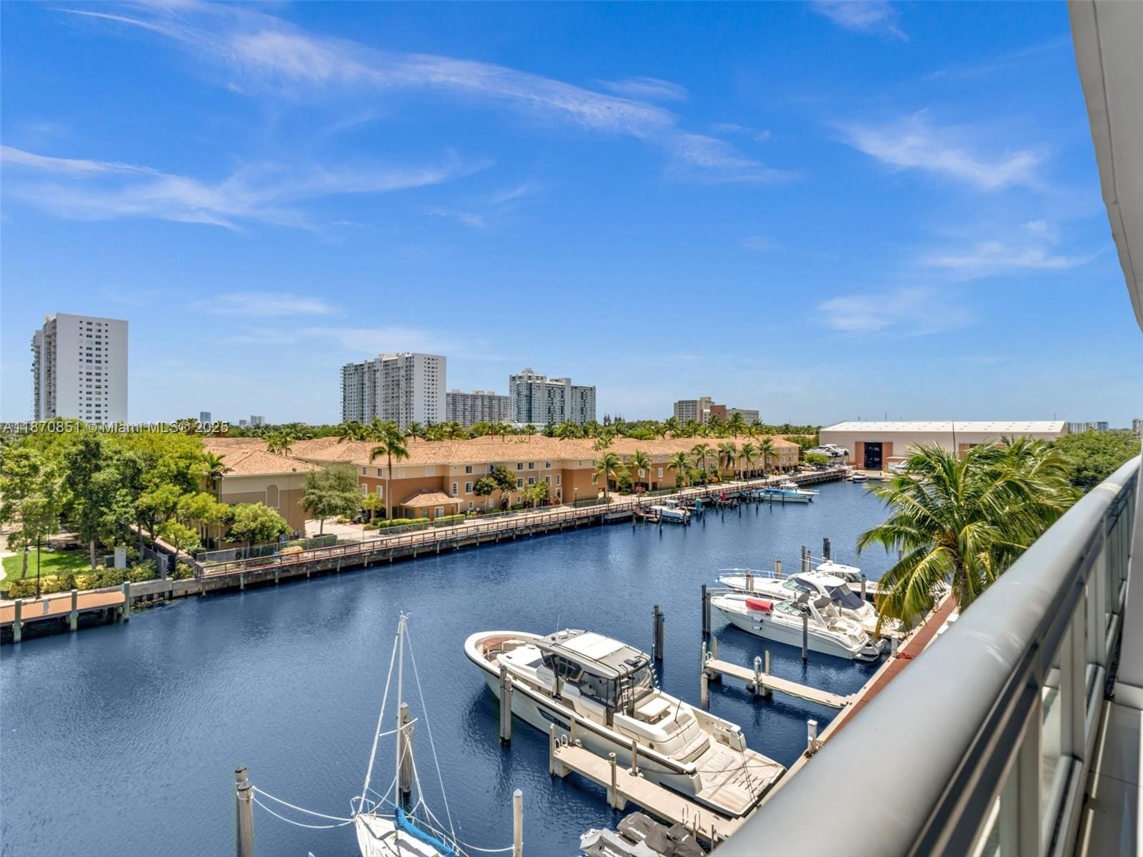 Photo of 2950 188th St  #312, Aventura, Florida, 33180 - 