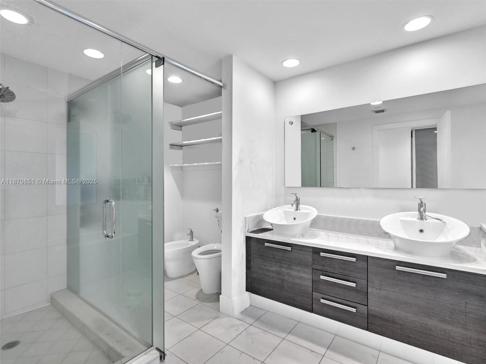 Photo of 2950 188th St  #312, Aventura, Florida, 33180 - 