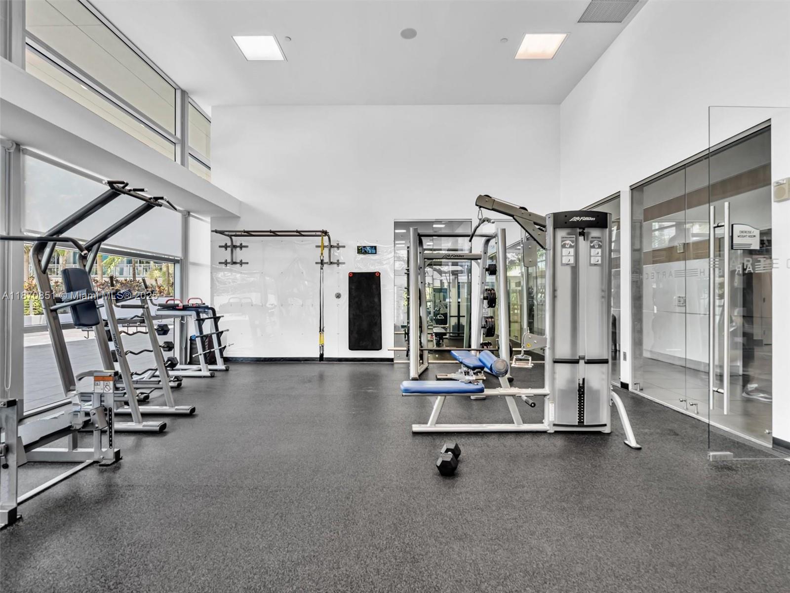 Photo of 2950 188th St  #312, Aventura, Florida, 33180 - 