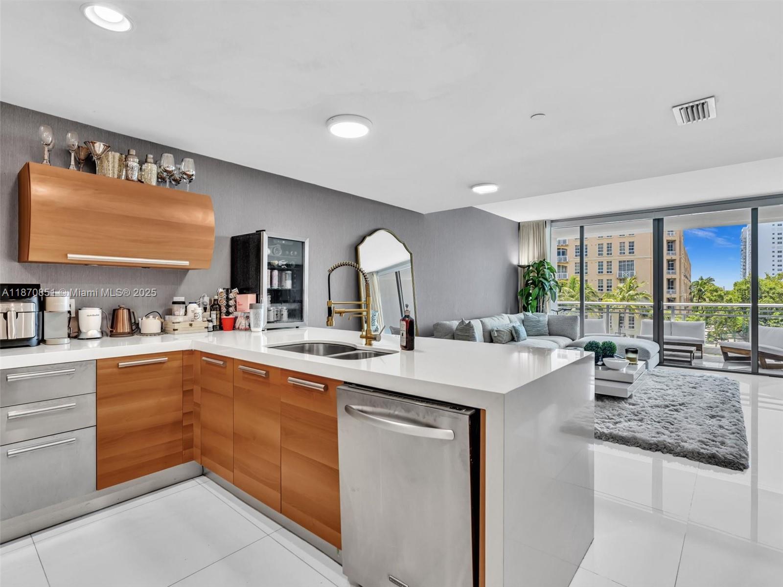 Photo of 2950 188th St  #312, Aventura, Florida, 33180 - 